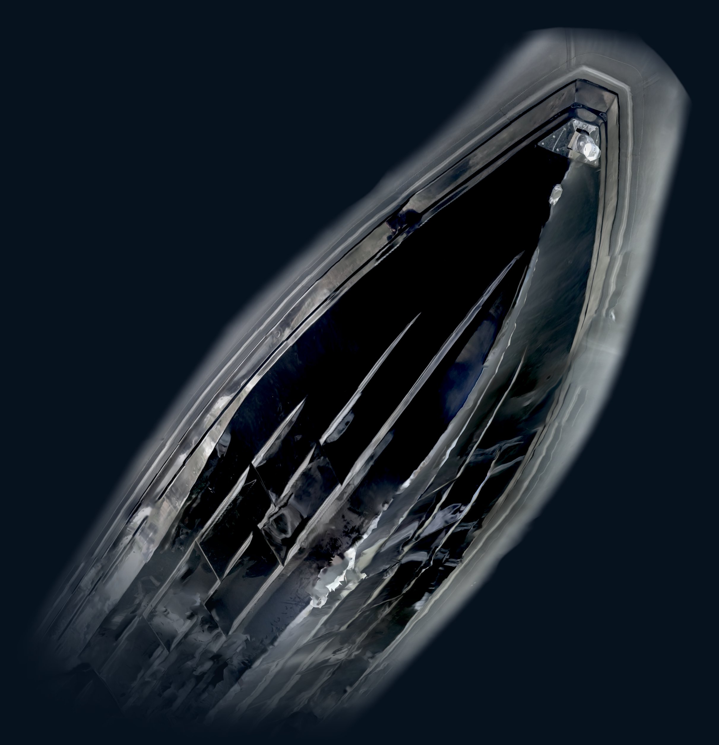 Three-dimensional scan of the real hull of the NAVY 9.50, seen from the bow and from below: the deep V of the hull and the strakes converging towards the point